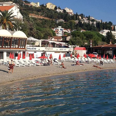 Apartment Topla Herceg Novi Pokoj fotografie